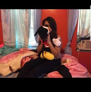 Meet your Posher, Jazmin